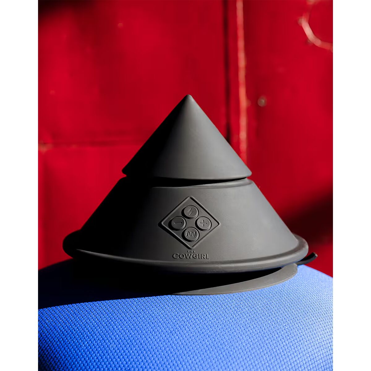 Vibrators The Cowgirl Cone Melns